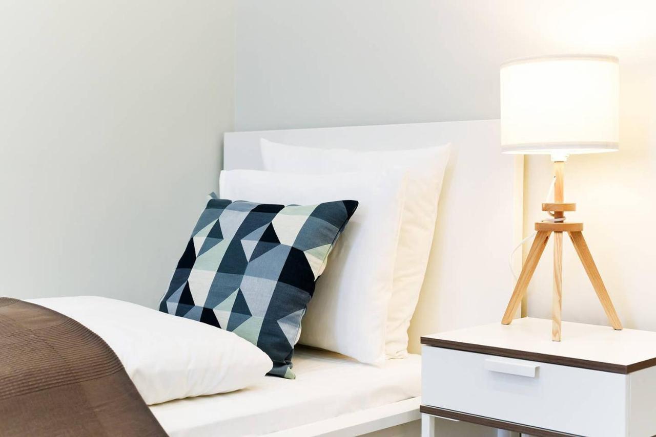 Ultra Central And Stylish Apartment With Ac Budapest Luaran gambar